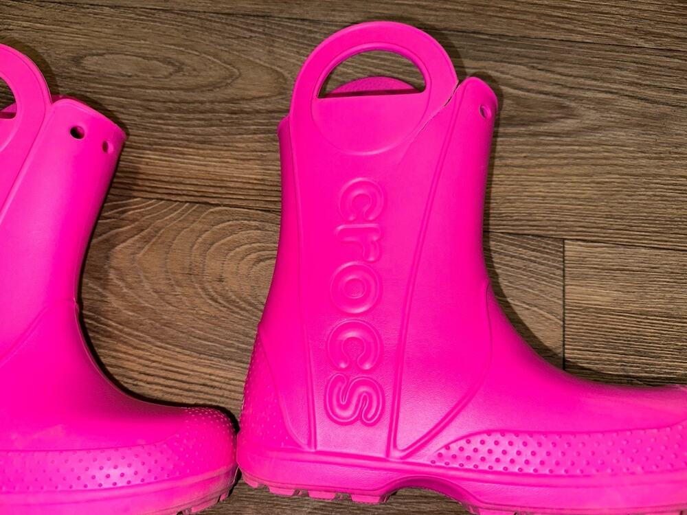 Crocs Kids Handle It Rain Boots in Pink Crush Size Girls J 2